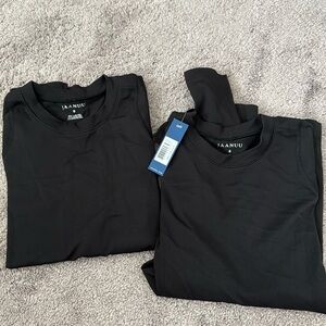 Jannuu underscrub size small NWT